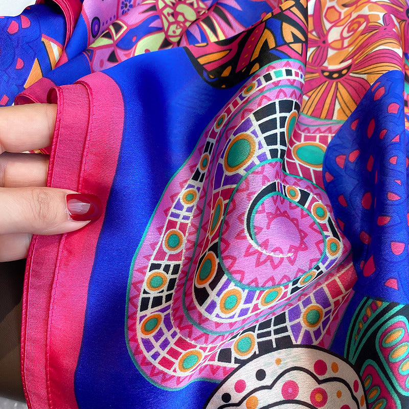 Paréo fleuri bord de mer